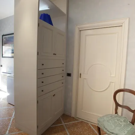 Francesca E Anita Penzion