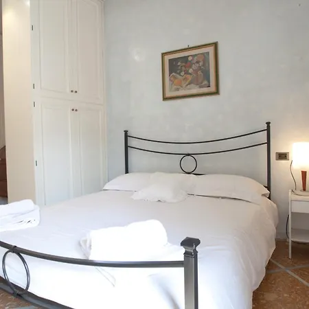 Francesca E Anita 게스트하우스 *